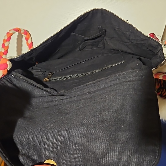 NWT Buckhead Betties Beaded Crossbody Bag - Picture 3 of 5